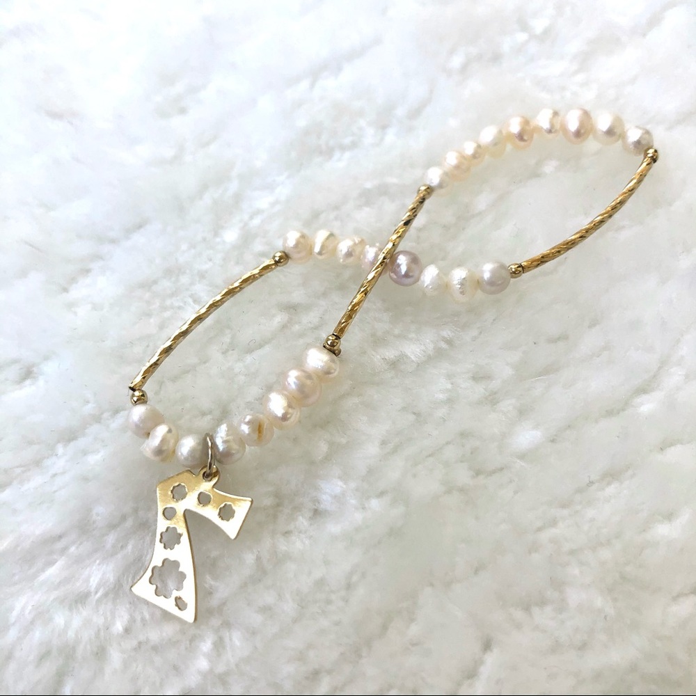 Lucky Four Leaf Clover Gold 7 Pearl Bracelet